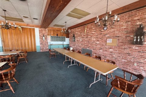 Купить кондоминиум в Майами, Флорида 2 спальни, 90.58м2, № 2090437 - фото 22