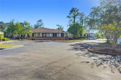 Propiedad comercial en alquiler en Ocala, Florida, 327.67 m2 № 1620230 - foto 9