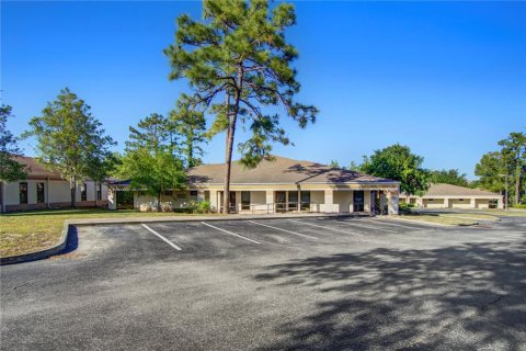 Immobilier commercial à louer à Ocala, Floride: 327.67 m2 № 1620230 - photo 11