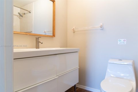 Touwnhouse à louer à Weston, Floride: 2 chambres, 103.12 m2 № 1988429 - photo 11