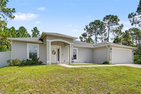 Casa en Palm Bay, Florida 3 dormitorios, 165.92 m2 № 2259397
