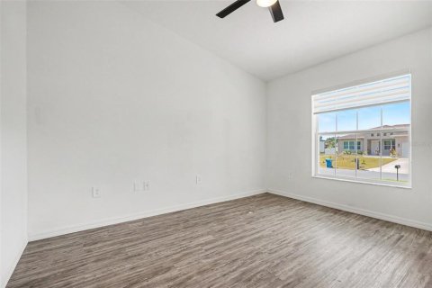 Villa ou maison à vendre à Palm Bay, Floride: 3 chambres, 165.92 m2 № 2259397 - photo 15