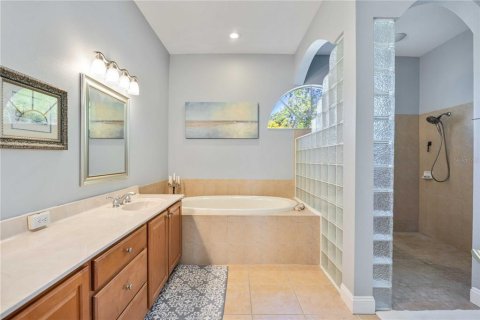 Casa en venta en Bradenton, Florida, 4 dormitorios, 262.54 m2 № 1902876 - foto 24