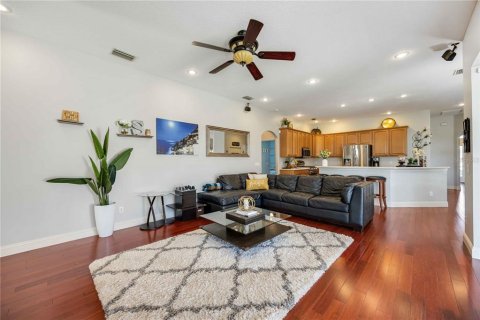 Casa en venta en Bradenton, Florida, 4 dormitorios, 262.54 m2 № 1902876 - foto 9