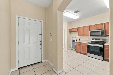 Townhouse in Lakeland, Florida 3 bedrooms, 159.14 sq.m. № 2380997 - photo 14