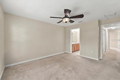 Townhouse in Lakeland, Florida 3 bedrooms, 159.14 sq.m. № 2380997 - photo 8