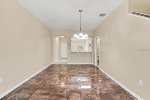 Townhouse in Lakeland, Florida 3 bedrooms, 159.14 sq.m. № 2380997 - photo 20
