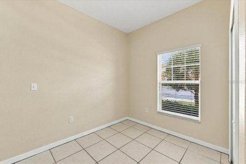 Townhouse in Lakeland, Florida 3 bedrooms, 159.14 sq.m. № 2380997 - photo 2
