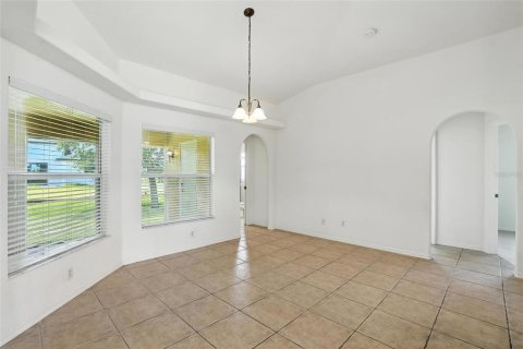 House in Cape Coral, Florida 3 bedrooms, 193.33 sq.m. № 1843020 - photo 11