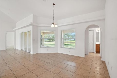 House in Cape Coral, Florida 3 bedrooms, 193.33 sq.m. № 1843020 - photo 18