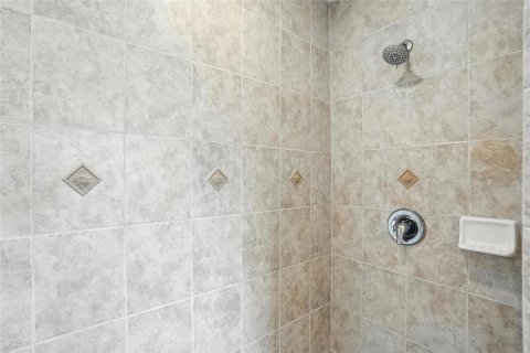 House in Cape Coral, Florida 3 bedrooms, 193.33 sq.m. № 1843020 - photo 28