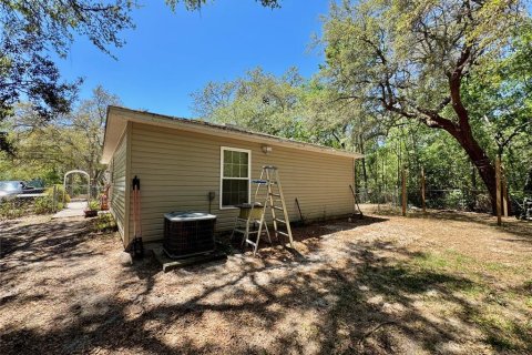 House in Lady Lake, Florida 2 bedrooms, 87.79 sq.m. № 1643335 - photo 20