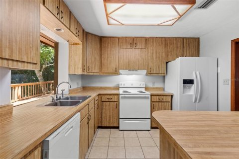 Villa ou maison à vendre à Gainesville, Floride: 2 chambres, 135.36 m2 № 1917968 - photo 13