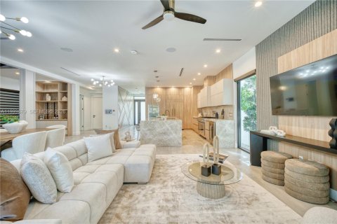 Villa ou maison à vendre à Fort Lauderdale, Floride: 5 chambres № 2066959 - photo 16
