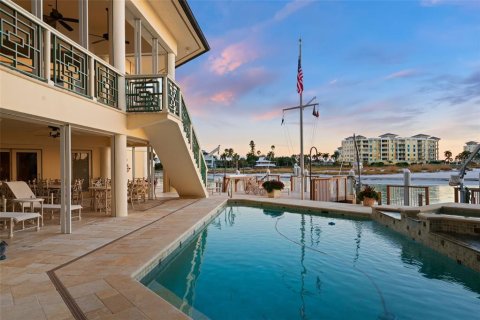 Villa ou maison à vendre à Tierra Verde, Floride: 5 chambres, 408.31 m2 № 2413428 - photo 20