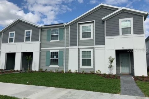 Townhouse in Davenport, Florida 5 bedrooms, 212.1 sq.m. № 1856357 - photo 1