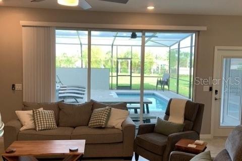 Townhouse in Davenport, Florida 5 bedrooms, 212.1 sq.m. № 1856357 - photo 10