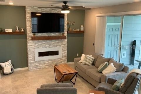 Townhouse in Davenport, Florida 5 bedrooms, 212.1 sq.m. № 1856357 - photo 9