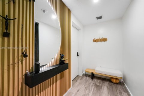 Купить кондоминиум в Майами, Флорида 1 спальня, 80.45м2, № 2036541 - фото 2