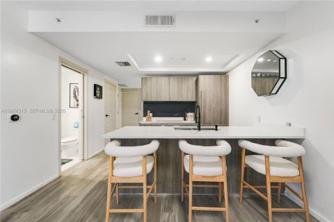 Купить кондоминиум в Майами, Флорида 1 спальня, 80.45м2, № 2036541 - фото 9