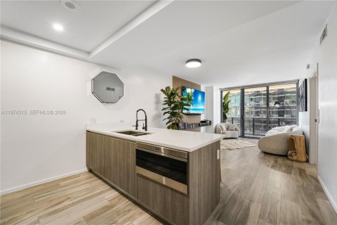 Купить кондоминиум в Майами, Флорида 1 спальня, 80.45м2, № 2036541 - фото 10