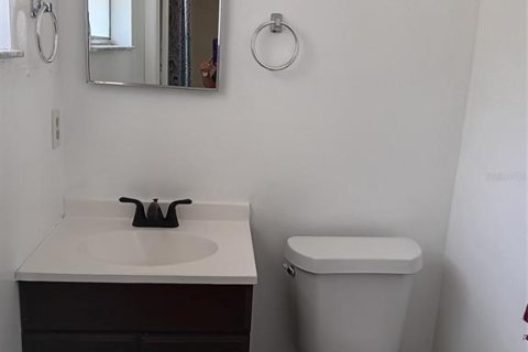 Villa ou maison à louer à Leesburg, Floride: 3 chambres, 92.9 m2 № 2408625 - photo 5