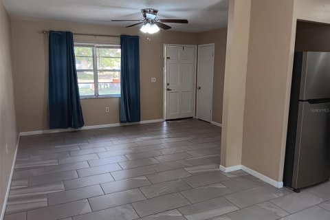 Villa ou maison à louer à Leesburg, Floride: 3 chambres, 92.9 m2 № 2408625 - photo 14