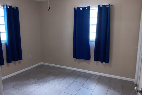 Villa ou maison à louer à Leesburg, Floride: 3 chambres, 92.9 m2 № 2408625 - photo 9