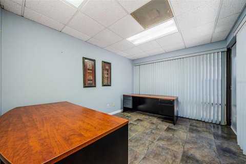 Propiedad comercial en alquiler en Safety Harbor, Florida, 339.09 m2 № 1722058 - foto 11