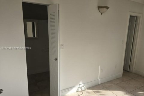 Apartment in Miami, Florida 2 bedrooms, 105.91 sq.m. № 2003372 - photo 4