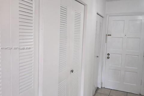 Apartment in Miami, Florida 2 bedrooms, 105.91 sq.m. № 2003372 - photo 2