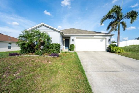 House in Mascotte, Florida 3 bedrooms, 142.79 sq.m. № 1614399 - photo 4