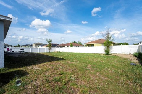 House in Mascotte, Florida 3 bedrooms, 142.79 sq.m. № 1614399 - photo 5