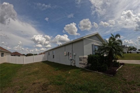House in Mascotte, Florida 3 bedrooms, 142.79 sq.m. № 1614399 - photo 18