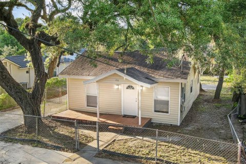 Casa en venta en Tampa, Florida, 3 dormitorios, 80.27 m2 № 2225776 - foto 22