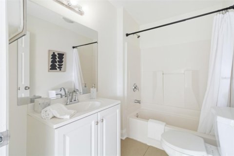Casa en venta en Tampa, Florida, 3 dormitorios, 80.27 m2 № 2225776 - foto 15