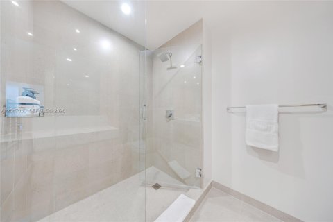 Copropriété à vendre à Miami, Floride: 1 chambre, 60.39 m2 № 2243624 - photo 18