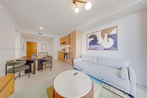Copropriété à vendre à Miami, Floride: 1 chambre, 60.39 m2 № 2243624 - photo 11