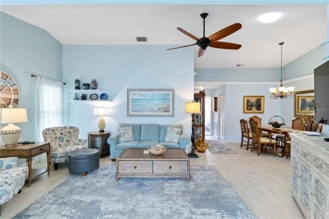 Duplex in Englewood, Florida 2 bedrooms, 139.17 sq.m. № 1528709 - photo 7
