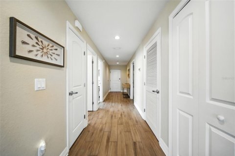 Condo in Clearwater, Florida, 3 bedrooms  № 1911788 - photo 7