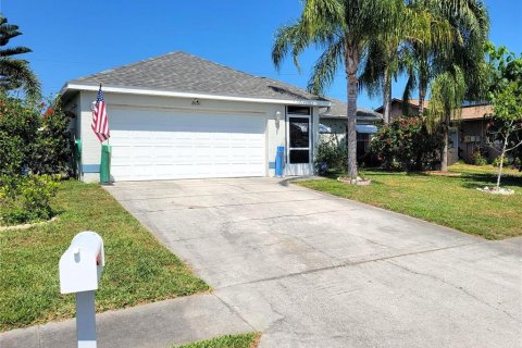 Casa en venta en Holiday, Florida, 3 dormitorios, 120.87 m2 № 1900623 - foto 1