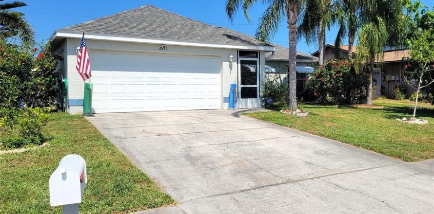 Casa en Holiday, Florida 3 dormitorios, 120.87 m2 № 1900623