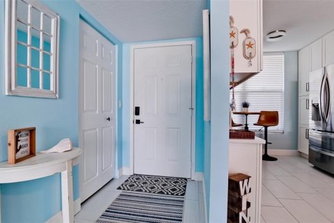 Condo in Bradenton, Florida, 2 bedrooms  № 2217180 - photo 7