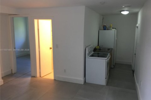 Casa en Miami, Florida 1 dormitorio, 43.29 m2 № 2088486