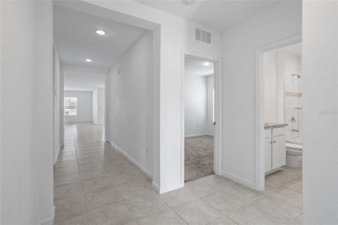 Casa en venta en Haines City, Florida, 4 dormitorios, 180.04 m2 № 1866681 - foto 17
