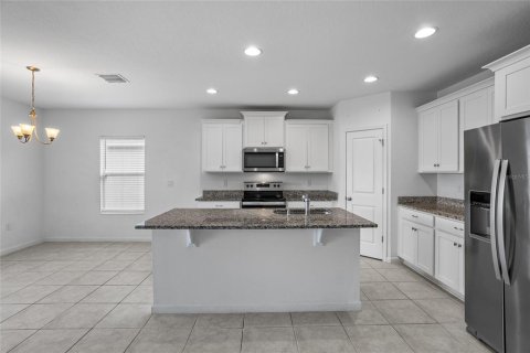 Casa en venta en Haines City, Florida, 4 dormitorios, 180.04 m2 № 1866681 - foto 18