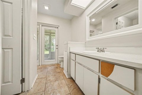 House in DeBary, Florida 3 bedrooms, 145.95 sq.m. № 2426988 - photo 26