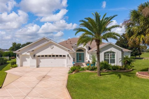 Casa en The Villages, Florida 4 dormitorios, 319.96 m2 № 2371442
