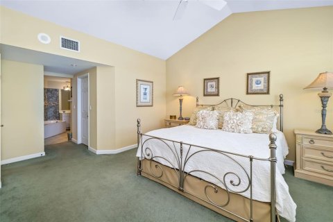 Condo in Sarasota, Florida, 2 bedrooms  № 2147800 - photo 30