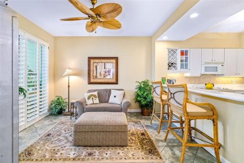 Condo in Sarasota, Florida, 2 bedrooms  № 2147800 - photo 15